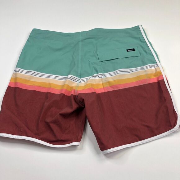 Rip Curl NEW 38 (Fit 38W) Surf Swim Board Trunk Multicolor Abstract 8.5" Shorts - Picture 2 of 6